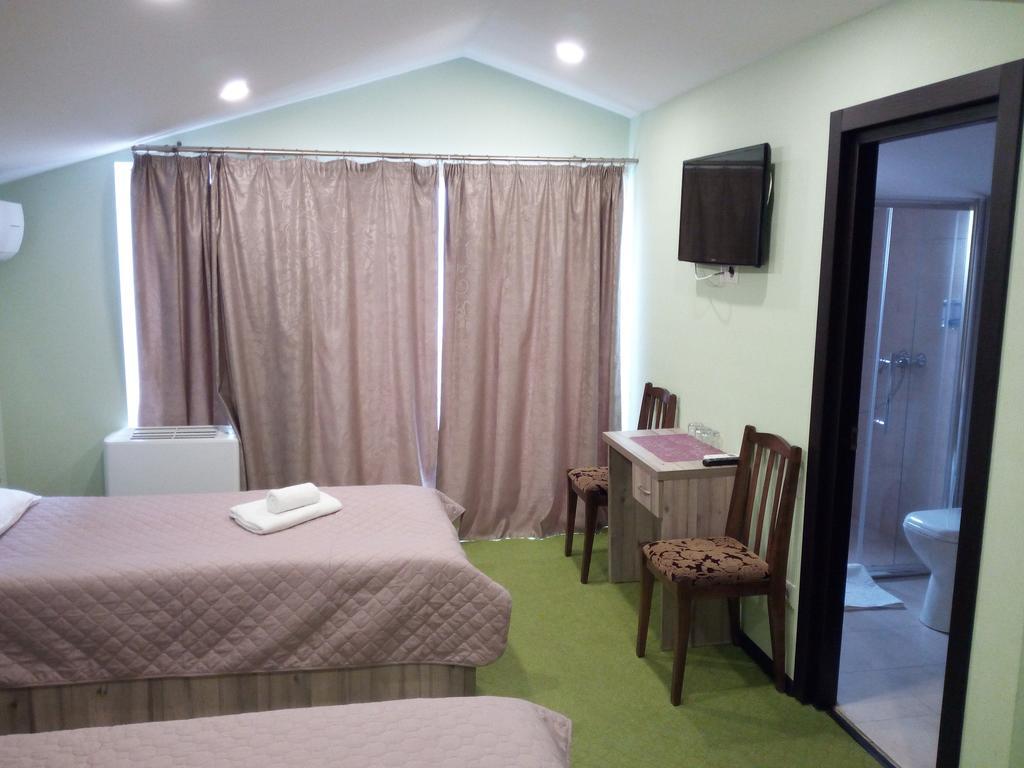 Hotel Salmer ティビリシ エクステリア 写真